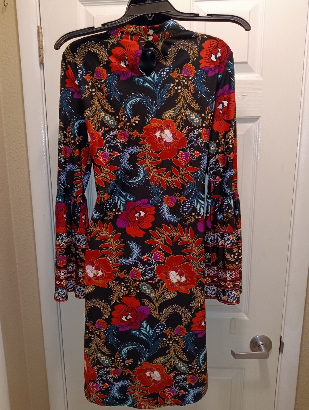 Cocomo Multi Boho Floral Keyhole Long-bell Sleeve Dress Red and Purple - Picture 2 of 5